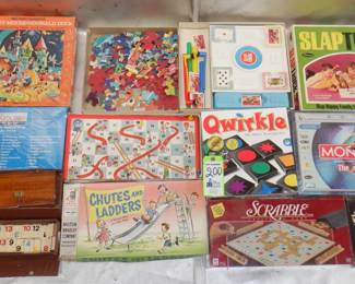 LOT VINTAGE GAMES NOS