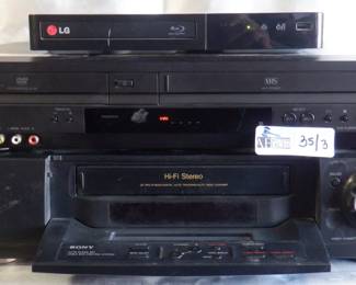 LOT OF 3 ELECTRONICS INCLUDING SONY SLV-940HF, SLV-D380P, LG BLUE RAY PLAYER BP-340