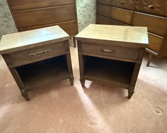 This is a pair of lovely mid-century modern nightstands in excellent condition
