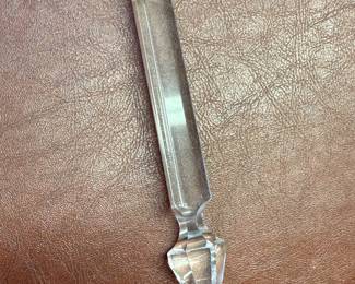 Here’s a beautiful crystal drop from a chandelier and we don’t only have…