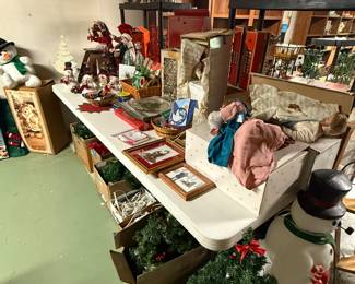 A entire 8ft banquet table filled with holiday! 