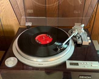 Here’s a close-up which you can’t see as the recording and hear the music!