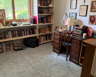 The Library/Office is set/displayed and ready for shopping! 