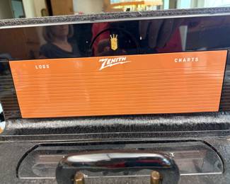 This is a FANTASTIC Vintage 1950’s Zenith Trans Oceanic Wave Magnet Radio!