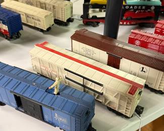 Some of the box cars like this blue one are animated