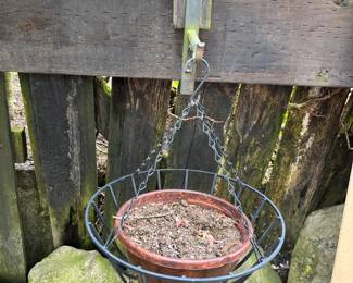 Fence hooks and pots - 6 of these