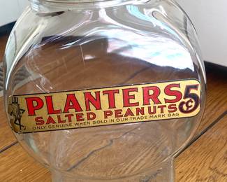 Large Planter's Peanuts store display