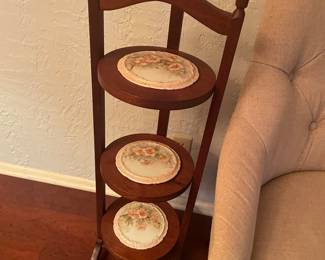 ANTIQUE FOLDING STAND/TRAY