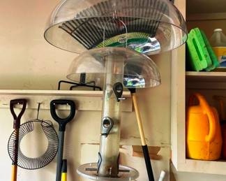 This sale has several bird feeders