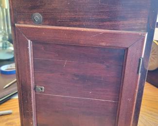 Junghans German Mantle Clock. Westminster Chime. Runs well. Serviced.