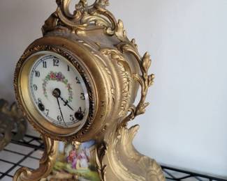 New Haven French Style Mantle Clock. Serviced. 