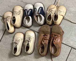 baby and toddler shoes 70s