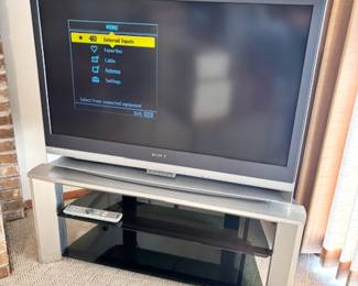 Sony 42” LCD Projection TV
Includes TV, stand, and remote control
Model KDF-42E2000