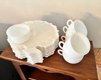Hazel Atlas Apple Tree Snack Sets