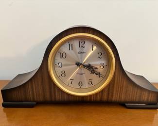 Linden Mantle Clock