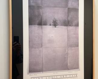 WALL OF ART AND POSTERS