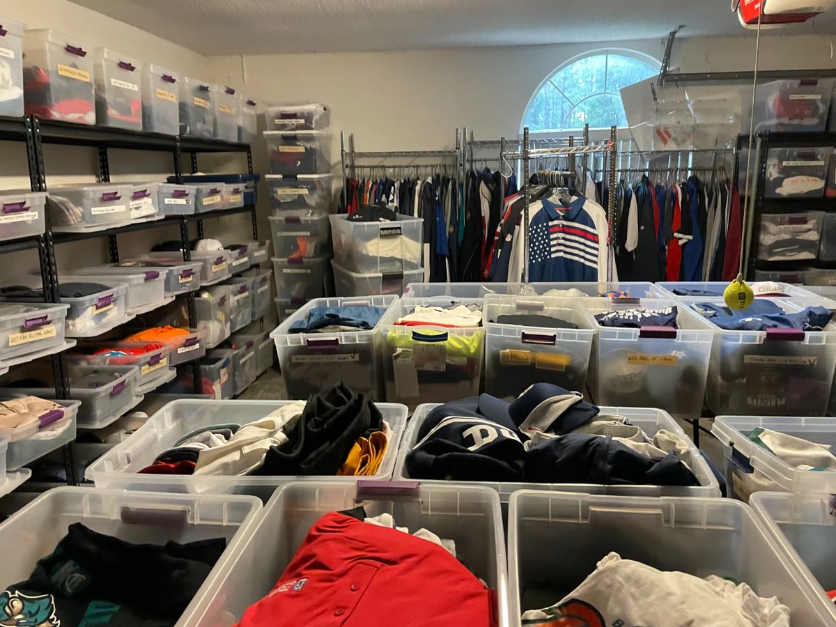 Mans Jerseys ,Jackets, Tea shirts, Sweat Shirts, Caps