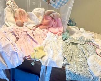 Vintage baby hand knitted hats, gloves, sweaters
$3ea
