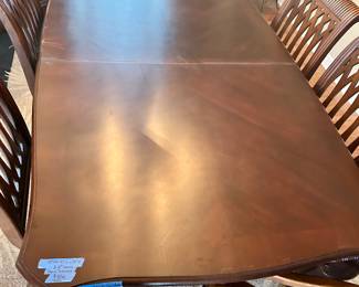 Bernhardt Furniture Dining table
45”w x 75” x 30”h with (2) leaves & pads $$850
4 carved wood, leather seat chairs $125ea
2 leather seat arm chairs $165 ea
Total set $1795