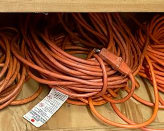 HEAVY DUTY EXTENSION CORDS