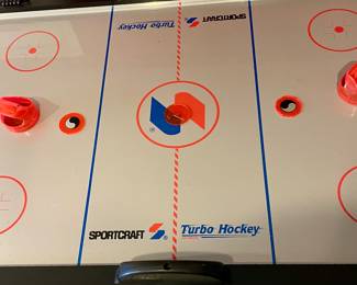 SPORTCRAFT AIR HOCKEY TABLE