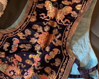 Antique Chinese Embroidered Silk Vest. Mid-to-late 19th Century
