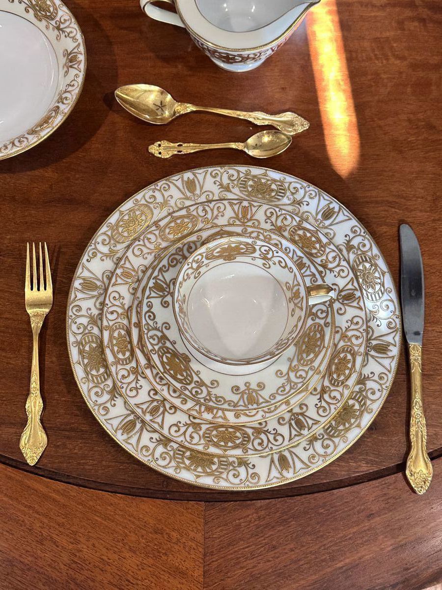Noritake no 175 Christmas Ball