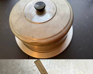 vintage aluminum Royal Cake Carrier