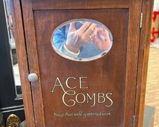 Antique Ace Combs Swivel Display Box