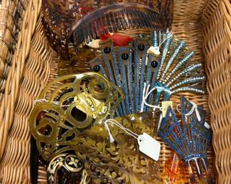 Fabulous Antique Victorian - 1920's elaborate hair combs