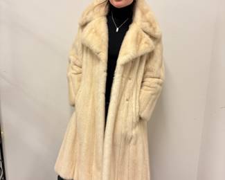 Reckemeyer Furs Mink Coat