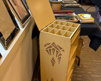 Great Deco bookcase