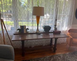 Nice entryway table/sofa table - flips over to make a larger table as well