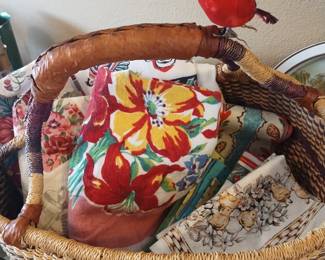 Vintage Tablecloths, Napkins and More