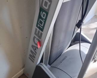 Image 10.6Q Treadmill