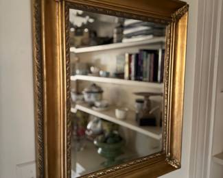 Wall mirror
