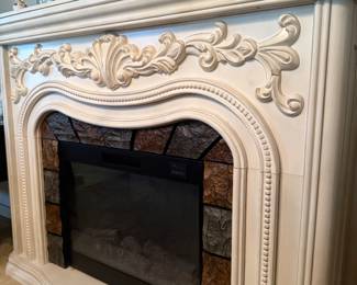 Chic provincial mantel