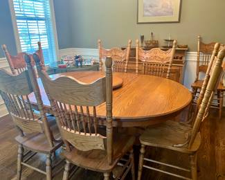 Dining Table with 8 chairs-