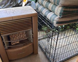 DEARBORN HEATER, DOG CRATE