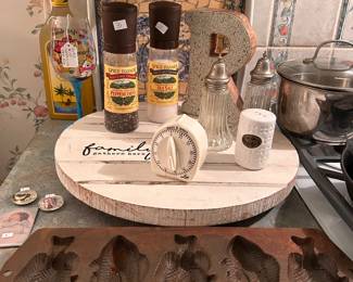 MUD PIE LAZY SUSAN