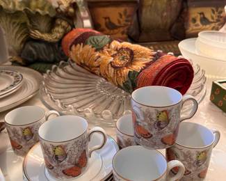 FITZ AND FLOYD TEA SET
