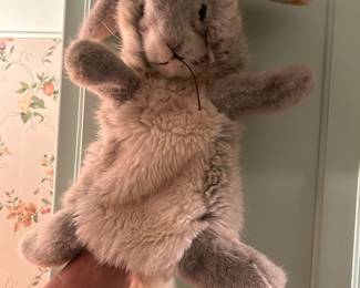 VINTAGE STIEFF RABBIT PUPPET, WITH TAG