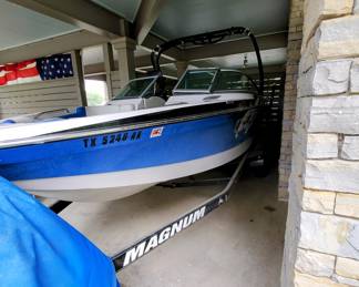 **There will be a bidding process with reserve for the sale of the boat** 2009 Correct Craft Inc SUPER AIR NAUTIQUE 230 23 feet with PCM 6.0 zr 409 motor & 2009 Trailer magnum cc230. We are accepting bids now via email at goldenbowdesigns@gmail.com or call 512-797-1426 with questions. Bidding will close at 4 pm Sunday 4/27/25*
