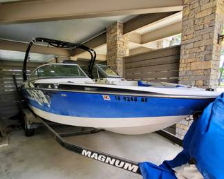 **There will be a bidding process with reserve for the sale of the boat** 2009 Correct Craft Inc SUPER AIR NAUTIQUE 230 23 feet with PCM 6.0 zr 409 motor & 2009 Trailer magnum cc230. We are accepting bids now via email at goldenbowdesigns@gmail.com or call 512-797-1426 with questions. Bidding will close at 4 pm Sunday 4/27/25*