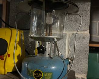 Vintage 1967 SEARS "Big Hat" Double Mantle Lantern