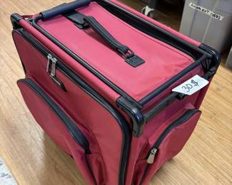 Tutto tote sewing machine case?.