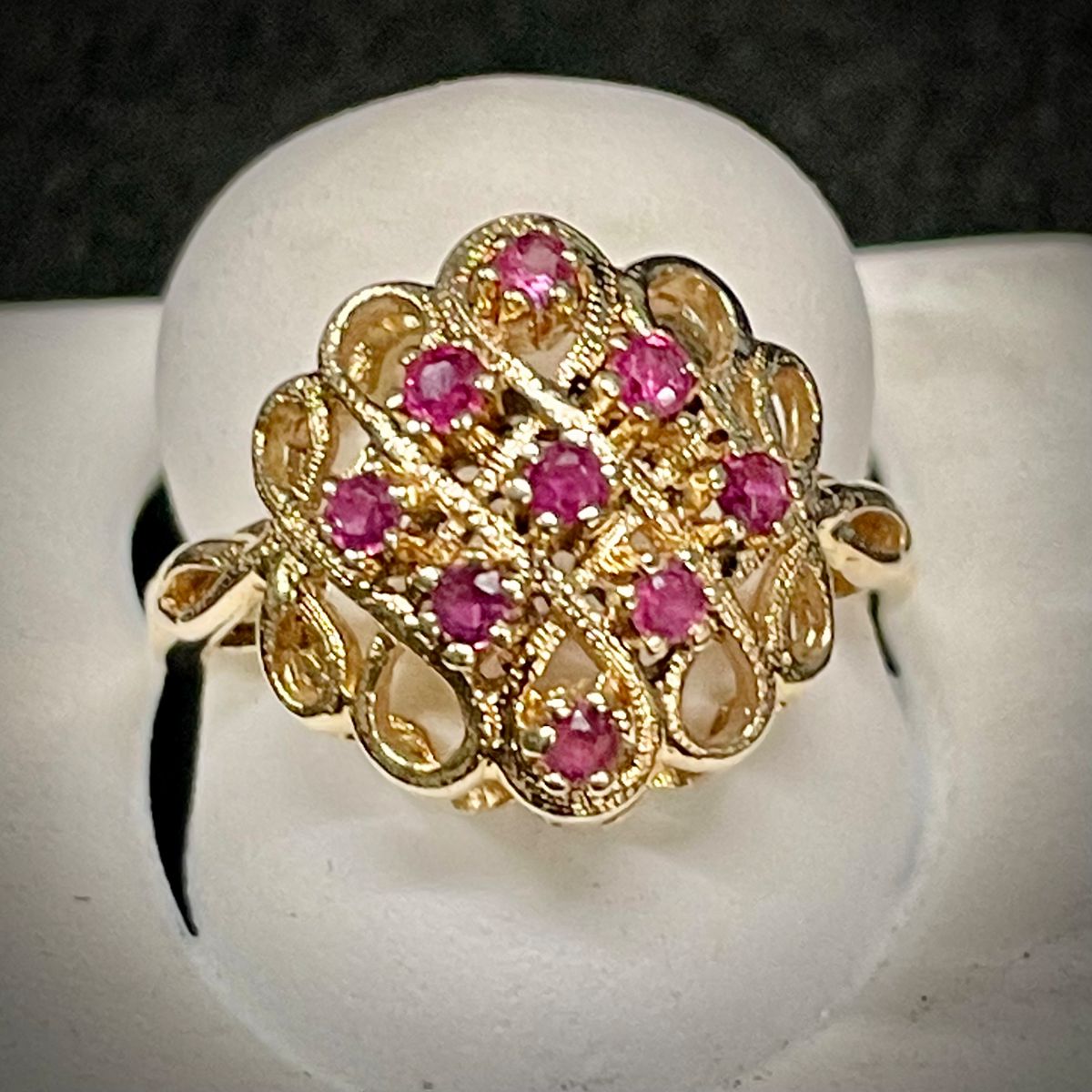Ladies 10K Gold with Pink Sapphires