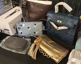 2 coach, Lilly Pulitzer and more