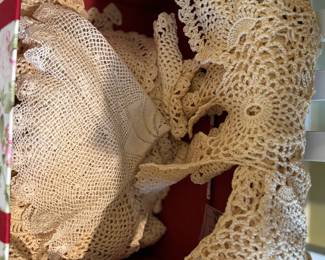 Lace doilies