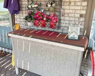 Outdoor rollable bar